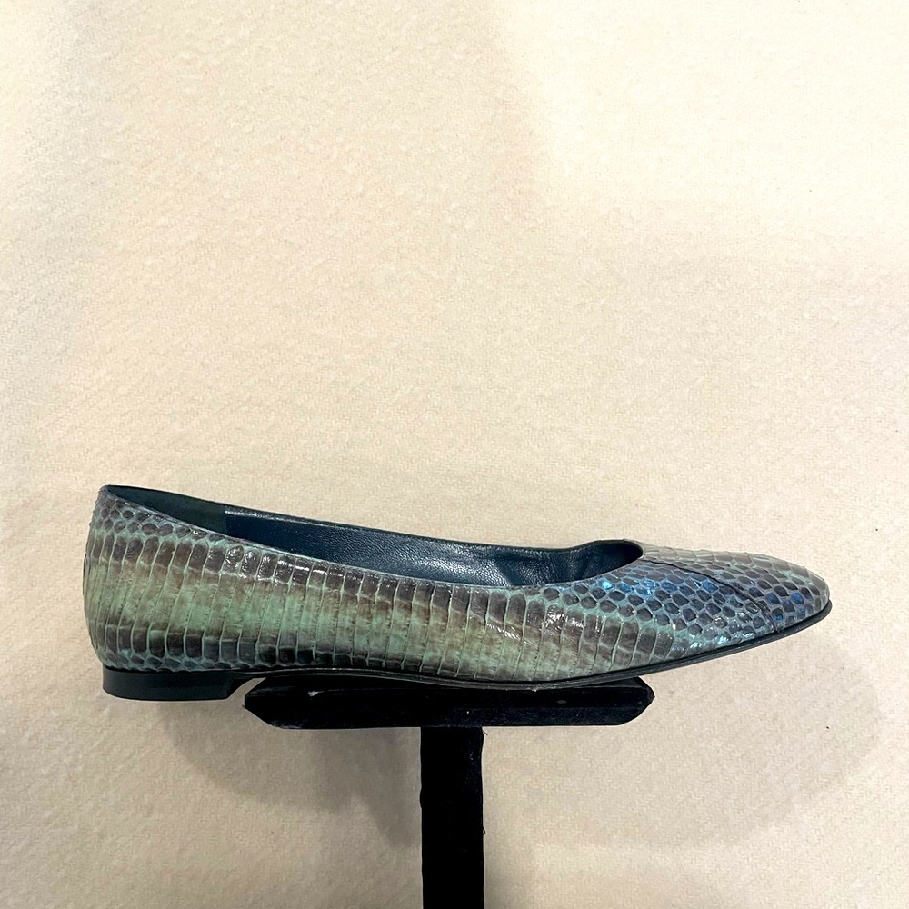 Manolo Blahnik Flats